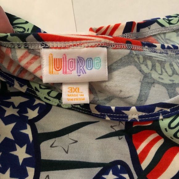 Lularoe Plus size Patriotic Top! - Picture 2 of 6